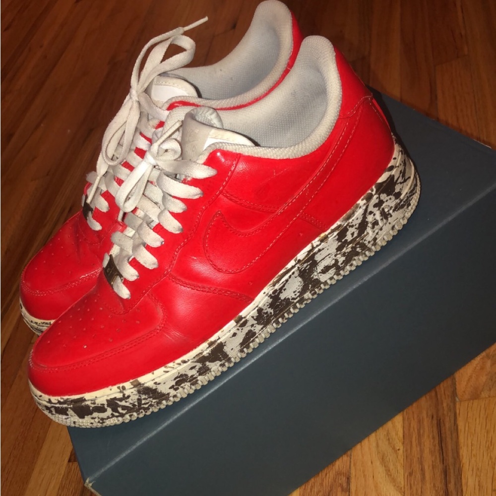 Custom Air Force ones size 9 1/2 men